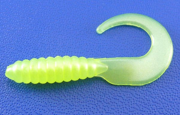 Agm 2In Curly Grub Chartreuse Pearl 20Pcs