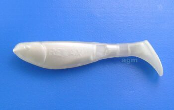 Relax 2.5in Kopyto Shad White Pearl 2pcs